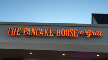 The Pancake House Grill food