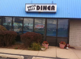 Uncle Bill's Diner outside