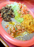 Don Ladis Taco Shop food