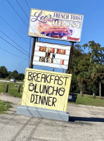 Leo's French Toast House outside