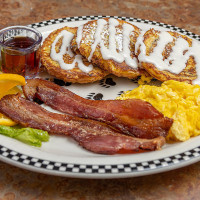 Black Bear Diner - Sacramento/Natomas food