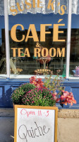 Susie K's Cafe Tea Room outside