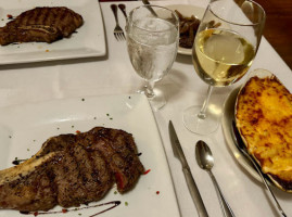 Mill Pond Steakhouse food