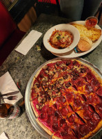 Tomaso's Italian American food