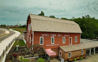 Yates Cider Mill outside