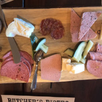 Butcher's Bistro food