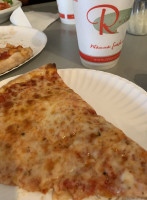 Renna's Pizza food