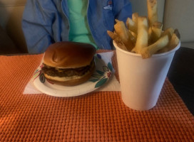 Fresh Press Burger Parlor food
