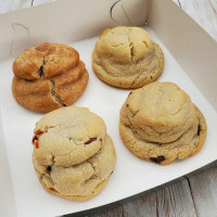 Chunk Cookies food