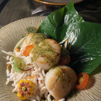 Khao by Four Seasons food