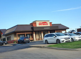 Outback Steakhouse outside