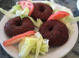 Nahla's Middle Eastern food