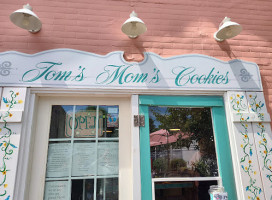 Tom's Mom's Cookies In Harbor Spr food