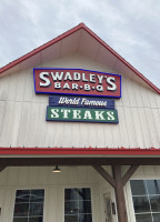 Swadleys B-q outside