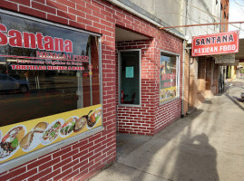 Santana's Mexican Food outside