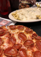 Pizza Crossing Logan (hocking Hills) food