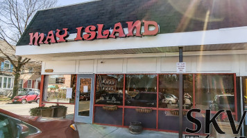 May Island outside