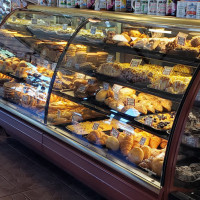 Kohnen&#x27;s Country Bakery food