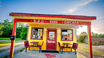 Bojangles outside