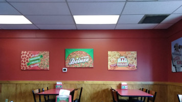 Cassano's Pizza King inside