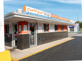 Old Town Drive-In food