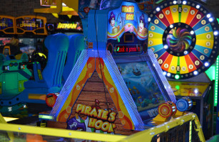 Pinballz Kingdom inside