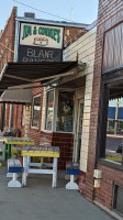 Jim And Connie's Blair Bakery outside