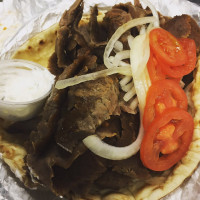 Gus's Gyros food