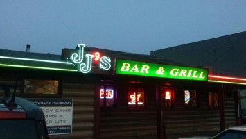 J J's Grill outside