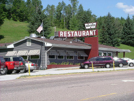 Wayside Bakery Creamery outside