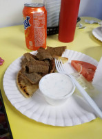 Kostas Gyros food