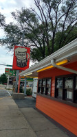 Jaenicke's Root Beer Stand outside