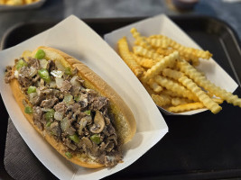 Cheesesteak Grille In L food