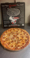 Giovanni's Pizza food