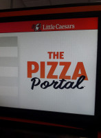 Little Caesars Pizza food