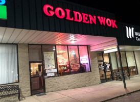 Golden Wok Chinese outside