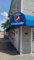 Cafe Creekside food