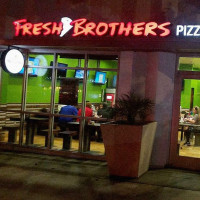 Fresh Brothers Pizza Santa Monica food