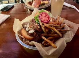 Bridgetown Taphouse food