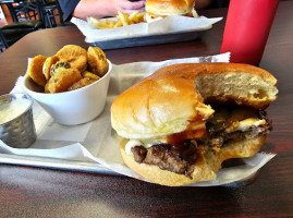 Unk's Burgers food