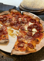 Amato's Wood Fired Pizza food