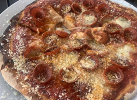 Amato's Wood Fired Pizza food