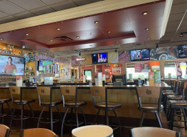 Applebee's Grill And Okeechobee food