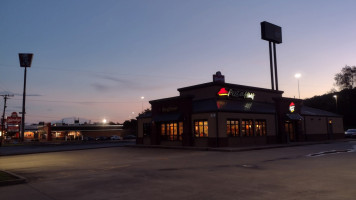 Pizza Hut inside