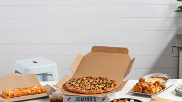 Domino's Pizza food