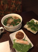 Pho Lucky Dragon food