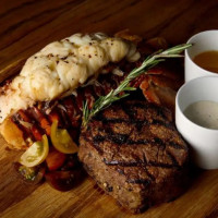 Wolfgang Puck Steakhouse - MGM Grand Detroit food