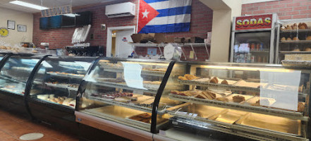 La Princesa Cuban Bakery Pizzeria food