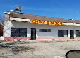 China Dragon outside