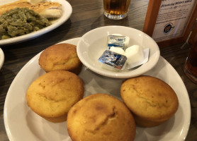 Cracker Barrel Old Country Store outside